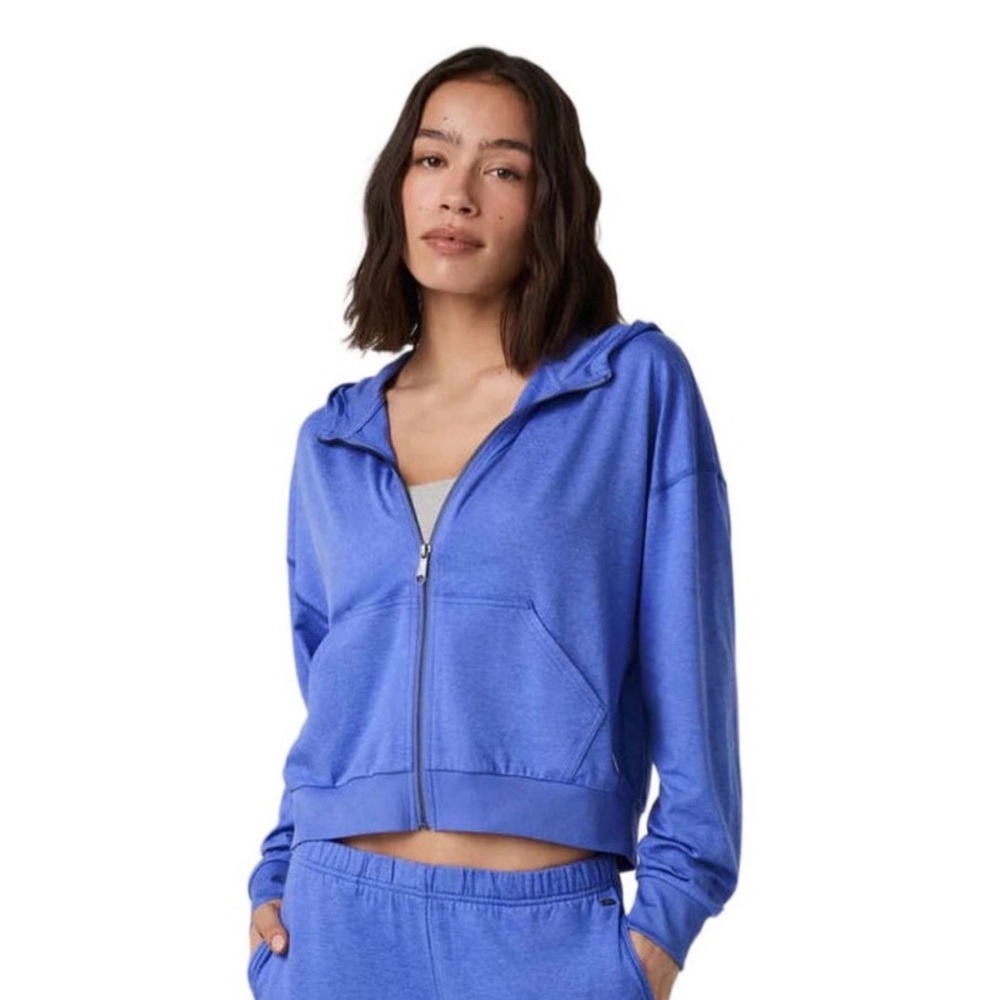 Vuori Halo Modern Full Zip Hoodie in Bright Iris